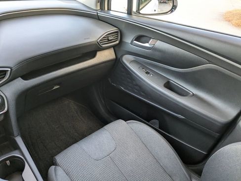 Used 2020 Hyundai Santa Fe SEL w/ Convenience Package image 19