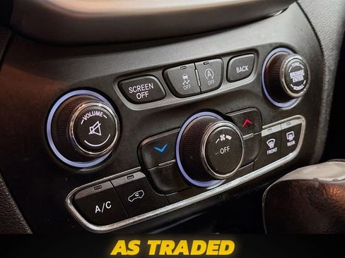 Used 2015 Jeep Cherokee Latitude w/ Trailer Tow Group image 15