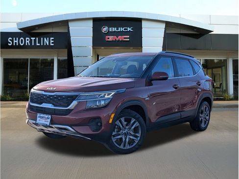 Used 2023 Kia Seltos S w/ Navigation Package AWD/4WD image 8