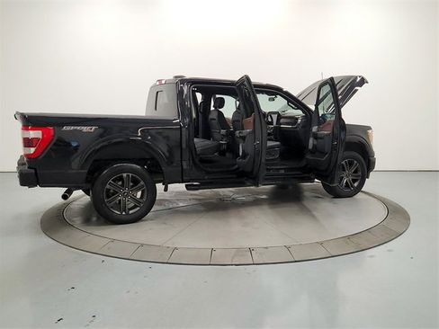 Used 2022 Ford F150 Lariat image 15