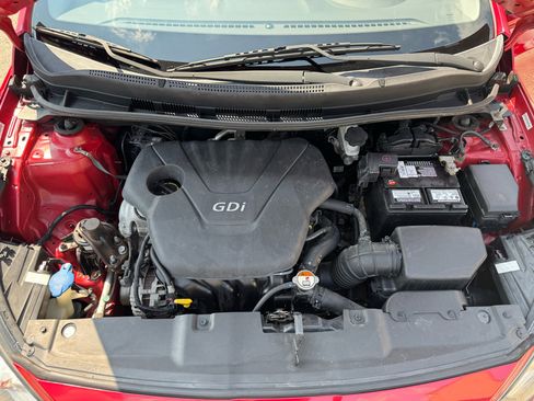 Used 2013 Hyundai Accent GLS w/ Premium Pkg image 31