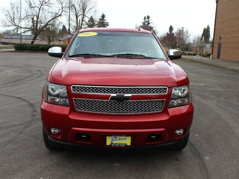 Used 2012 Chevrolet Suburban LTZ image 6