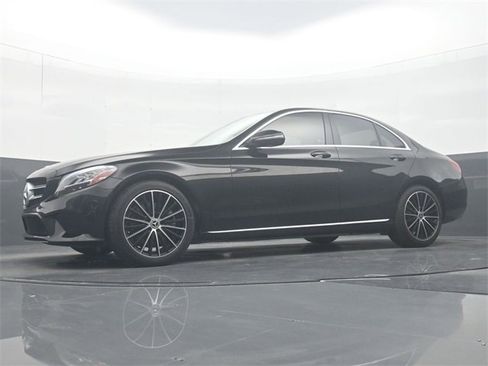 Used 2019 Mercedes-Benz C 300 Sedan image 30