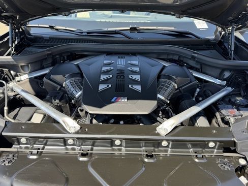 Certified 2023 BMW X7 M60i w/ Executive Package image 35