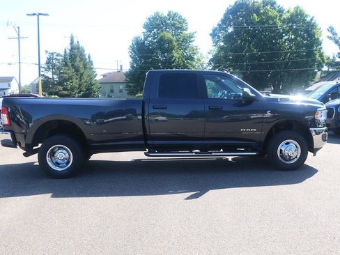 Used 2022 RAM 3500 Big Horn AWD/4WD image 10