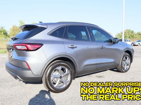 New 2026 Ford Escape ST-Line w/ Tech Pack #1 FWD image 3