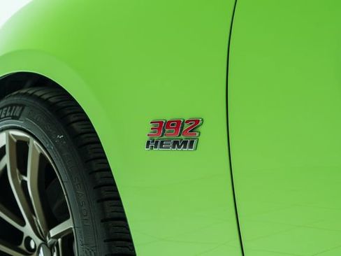 Used 2019 Dodge Charger Scat Pack w/ Navigation & Travel Group image 21