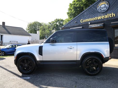 Used 2022 Land Rover Defender 90 S AWD/4WD image 4