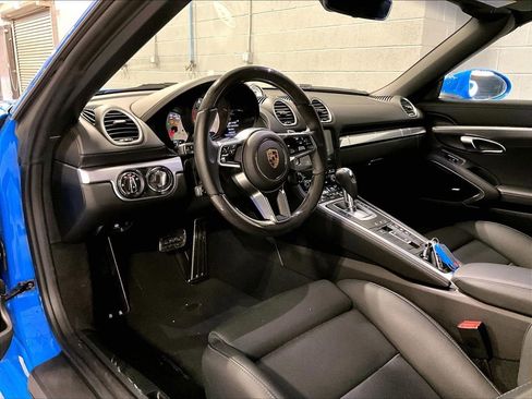 Certified 2025 Porsche 718 Boxster S image 4