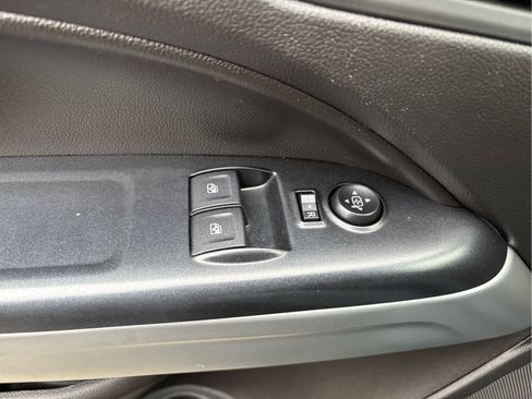 Used 2017 Chevrolet Colorado LT w/ LT Convenience Package image 26