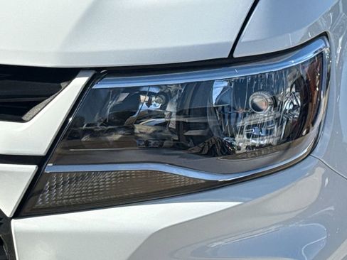 Used 2022 Chevrolet Colorado LT w/ Fleet Safety Package image 4