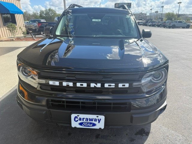Used 2023 Ford Bronco Sport Outer Banks w/ Tech Package AWD/4WD image 3
