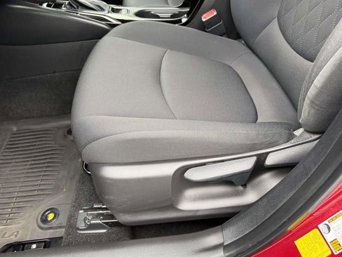 Certified 2022 Toyota Corolla LE FWD image 16