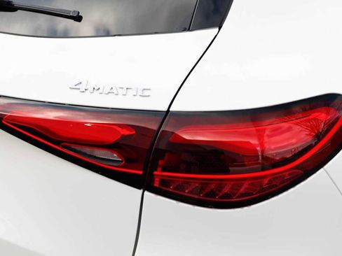 New 2026 Mercedes-Benz GLC 300 GLC 300 image 13