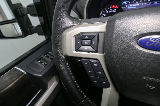 Used 2022 Ford F350 Lariat w/ Chrome Package AWD/4WD image 24
