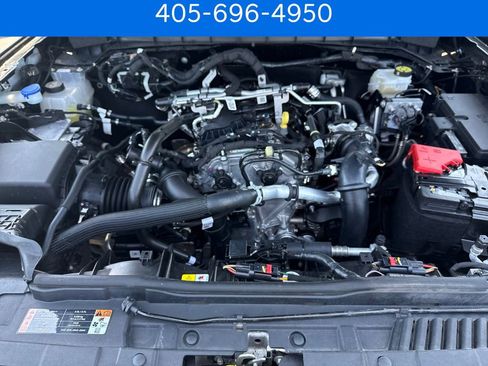 Used 2025 Ford Bronco Outer Banks AWD/4WD image 28