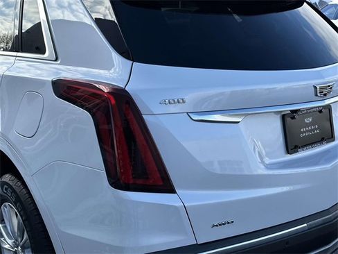 Used 2020 Cadillac XT5 Premium Luxury image 9