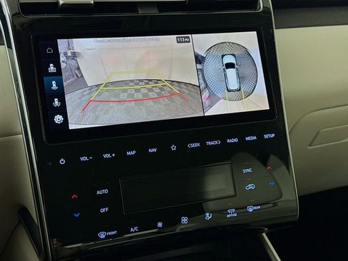 Certified 2023 Hyundai Tucson Limited image 23