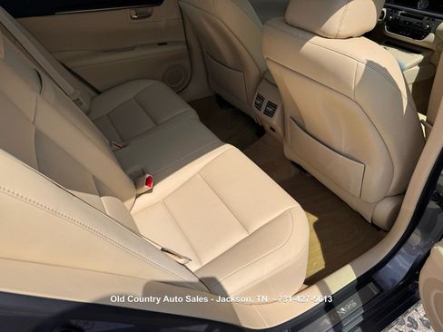 Used 2013 Lexus ES 350 w/ Premium Pkg FWD image 11