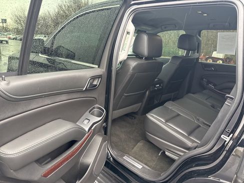 Used 2018 GMC Yukon SLT image 14