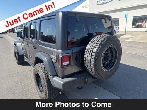 Used 2022 Jeep Wrangler Unlimited Sport AWD/4WD image 3
