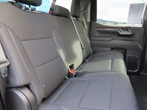 Used 2025 Chevrolet Silverado 1500 LT AWD/4WD image 36