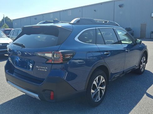 Used 2022 Subaru Outback Touring AWD/4WD image 4