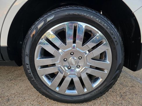 Used 2010 Ford Edge Limited image 57