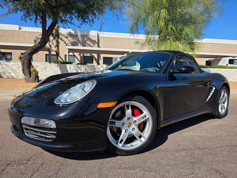 Used 2005 Porsche Boxster S image 2