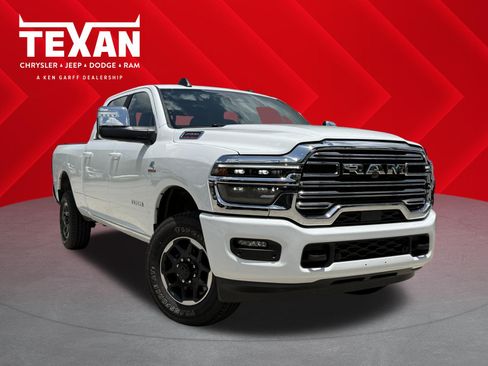 Used 2026 RAM 2500 Laramie AWD/4WD image 1