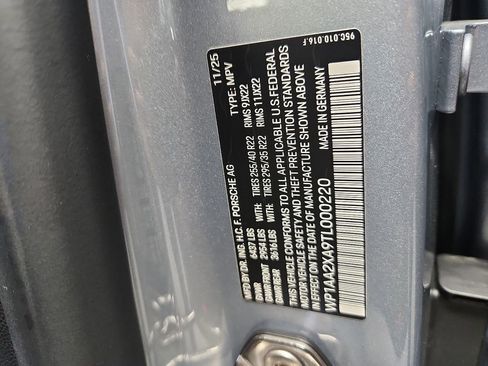 New 2026 Porsche Macan 4 Electric image 23