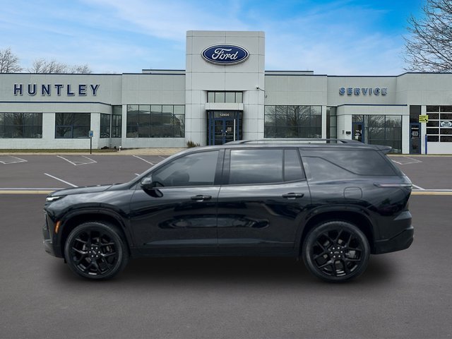 Used 2024 Chevrolet Traverse RS w/ LPO, Floor Liner Package AWD/4WD image 7