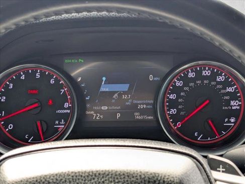 Used 2018 Toyota Camry XSE image 11