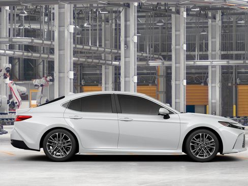 New 2026 Toyota Camry XLE FWD image 12