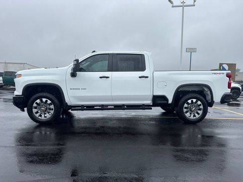 New 2026 Chevrolet Silverado 2500 Custom w/ Custom Value Package AWD/4WD image 3