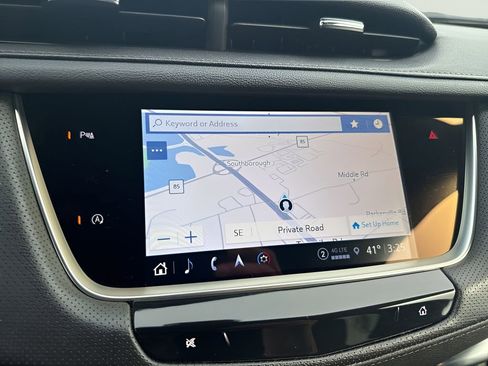 Used 2025 Cadillac XT5 Premium Luxury image 25