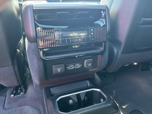 New 2026 Jeep Grand Wagoneer Limited AWD/4WD image 29