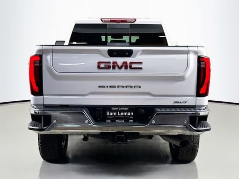 Used 2025 GMC Sierra 2500 SLT w/ SLT Premium Package image 6