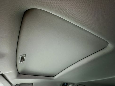 Used 2018 Honda Odyssey EX-L image 25