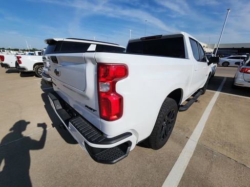 Used 2025 Chevrolet Silverado 1500 RST AWD/4WD image 4