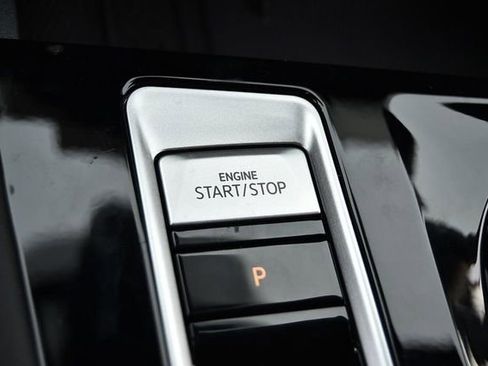 New 2026 Volkswagen Atlas Cross Sport SE image 17