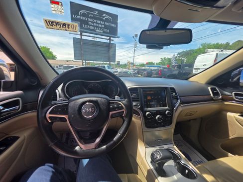 Used 2015 Jeep Grand Cherokee Limited RWD image 12