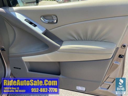 Used 2009 Nissan Murano SL w/ Technology Pkg AWD/4WD image 13