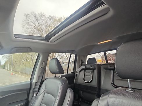 Used 2022 Honda Ridgeline RTL-E image 6