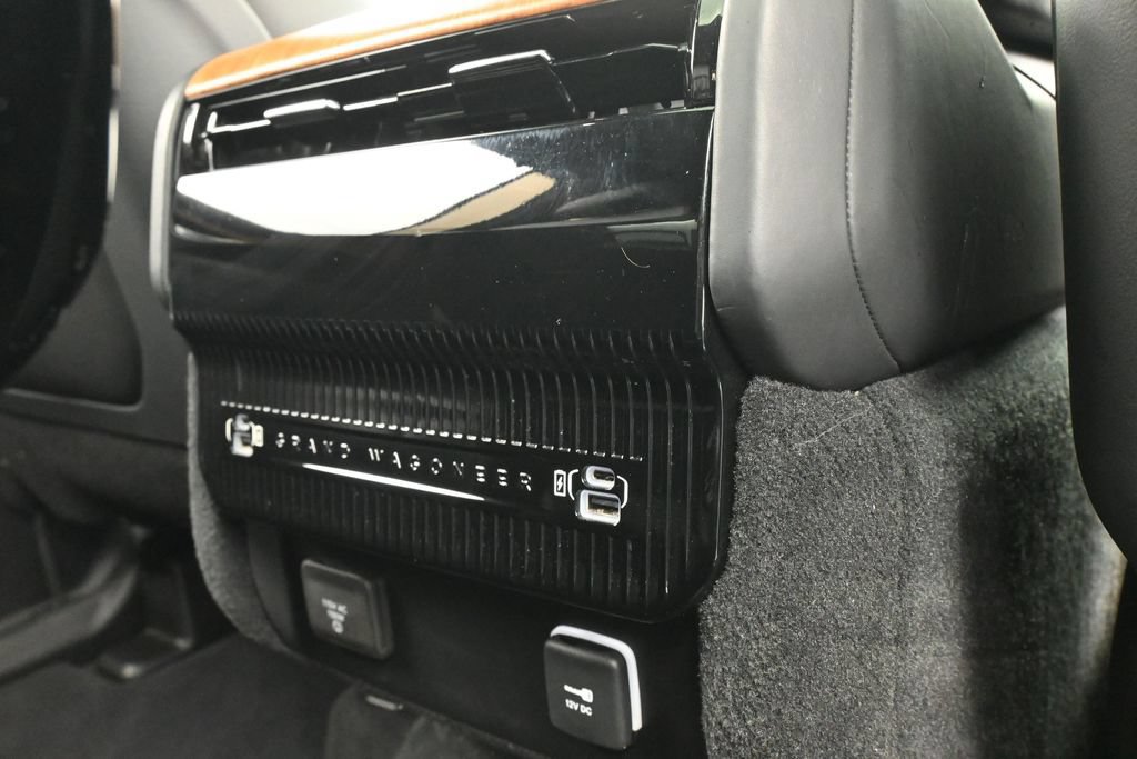 Used 2022 Jeep Grand Wagoneer Series III AWD/4WD image 50
