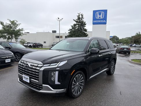 Used 2025 Hyundai Palisade Calligraphy AWD/4WD image 1