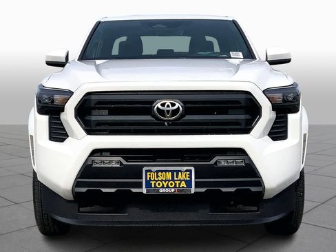 New 2026 Toyota Tacoma SR5 AWD/4WD image 3