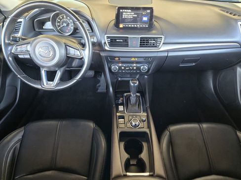 Used 2017 MAZDA MAZDA3 Touring image 24