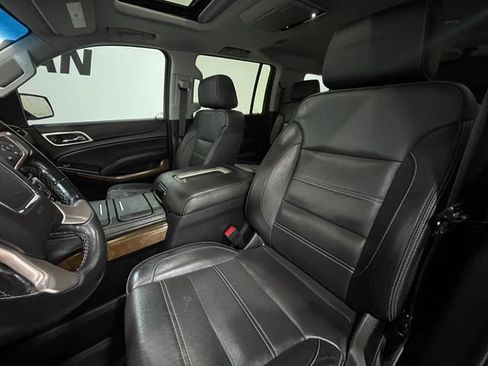 Used 2019 GMC Yukon XL Denali w/ Denali Ultimate Package image 15