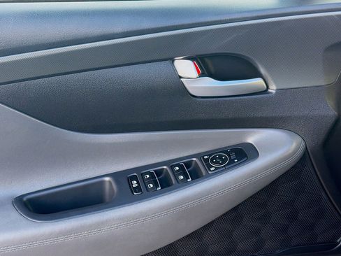 Used 2022 Hyundai Santa Fe SEL image 14